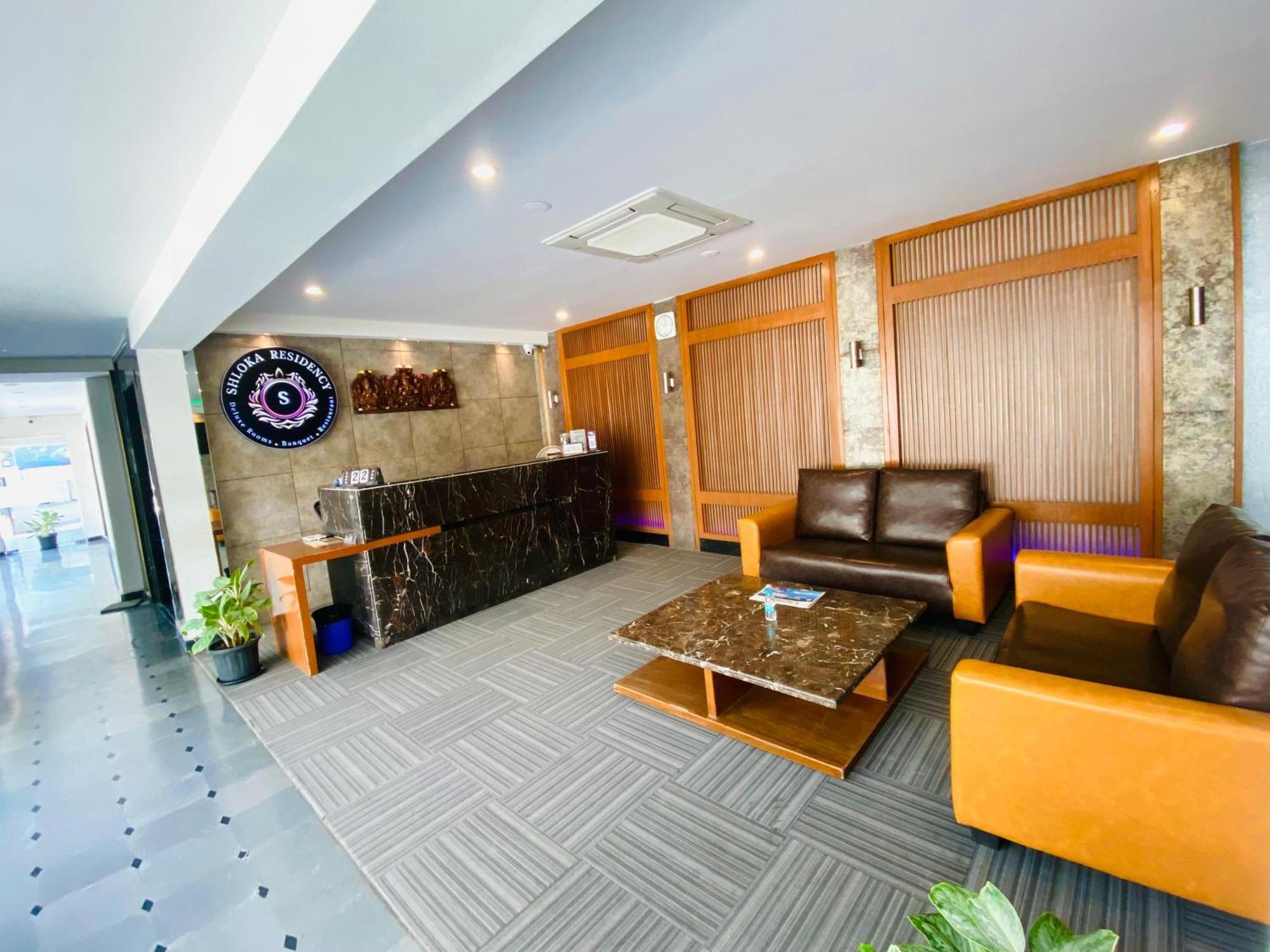 Shloka Residency Hotell Shamshabad Exteriör bild